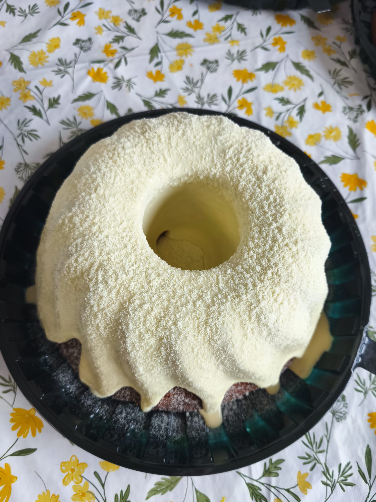 Bolo de Chocolate com Creme Nido